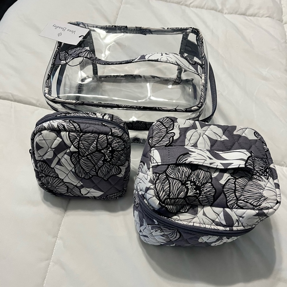 Vera Bradley 3 pc cosmetic set